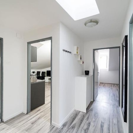City Center Mayess Aparment Zadar Luaran gambar