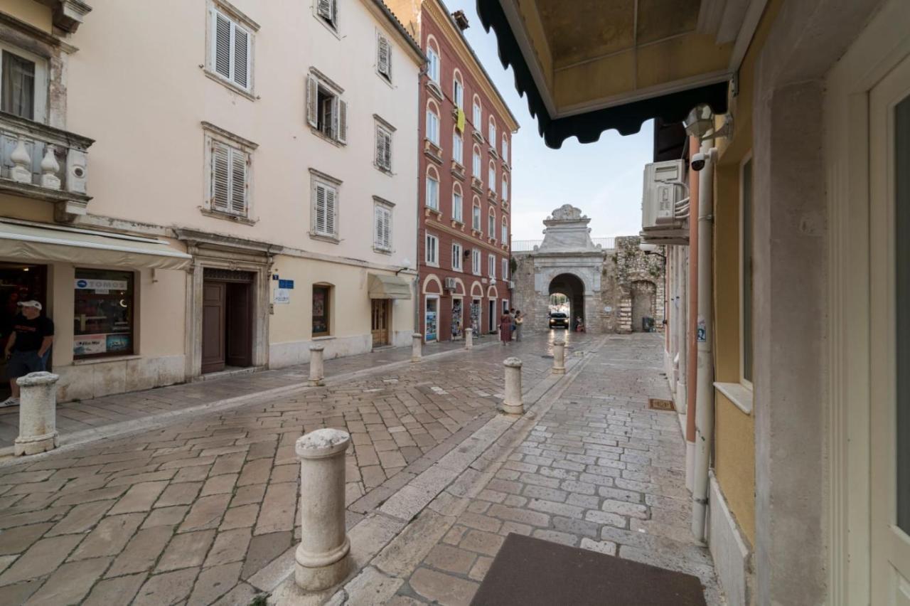 City Center Mayess Aparment Zadar Luaran gambar